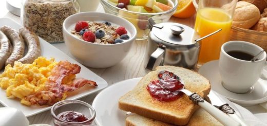 Nutricionista lista 7 motivos pelos quais o café da manhã é imprescindível