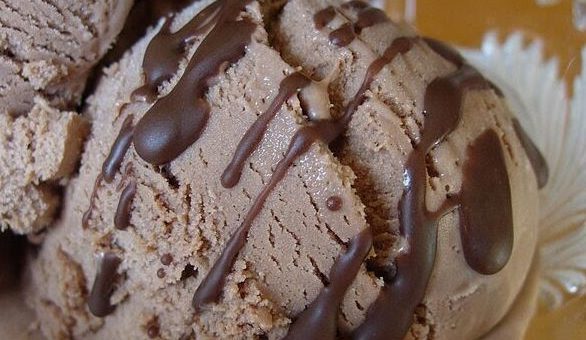 Hoje é o dia do sorvete - Veja os benefícios de fazer essa delícia gelada com os seus filhos