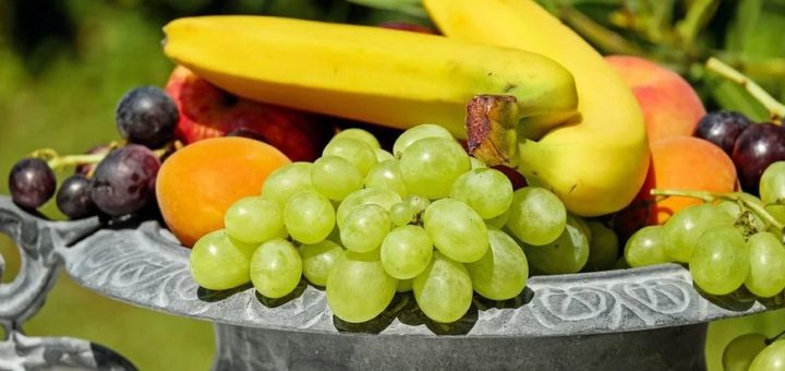 Cinco dicas para introduzir frutas na alimentação das crianças