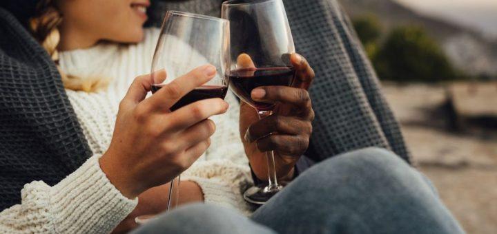 Wine indica 5 vinhos perfeitos para degustar no frio que chega ao Brasil esta semana 