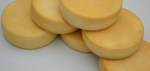 Minas Gerais ganha novas regiões reconhecidas como produtoras de queijos artesanais