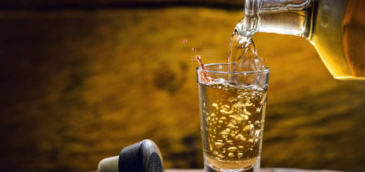 Dia nacional da cachaça: bebida ganha status e pode custar quase R$13 mil