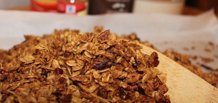 10 benefícios da granola para a saúde e o dia a dia