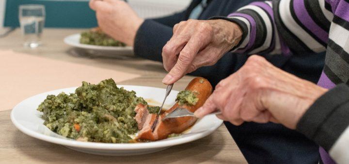 Alimentação após os 60 anos: O equilíbrio nutricional deve levar em consideração