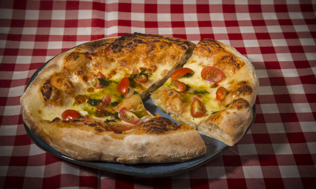 Queijo na pizza: descubra qual é o mais indicado para cada sabor
