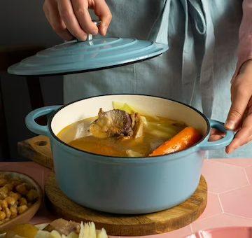 Sopas e caldos para o inverno: Especialista dá dicas de pratos rápidos e saborosos