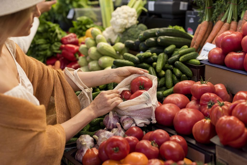 Nutricionista dá dicas para diversificar as compras no supermercado