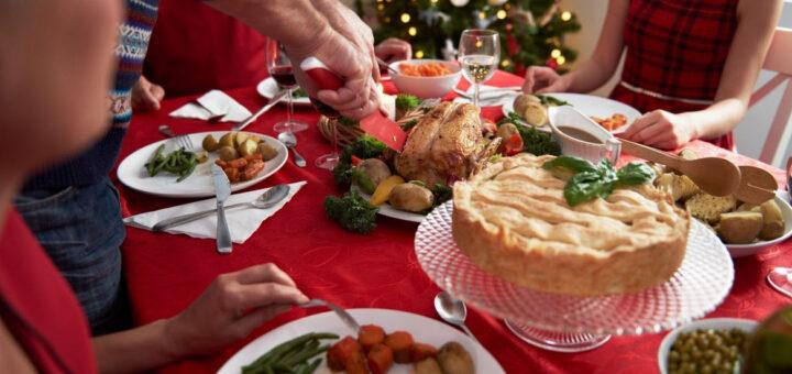 Ceia em casa: dicas para criar um roteiro gastronômico inesquecível