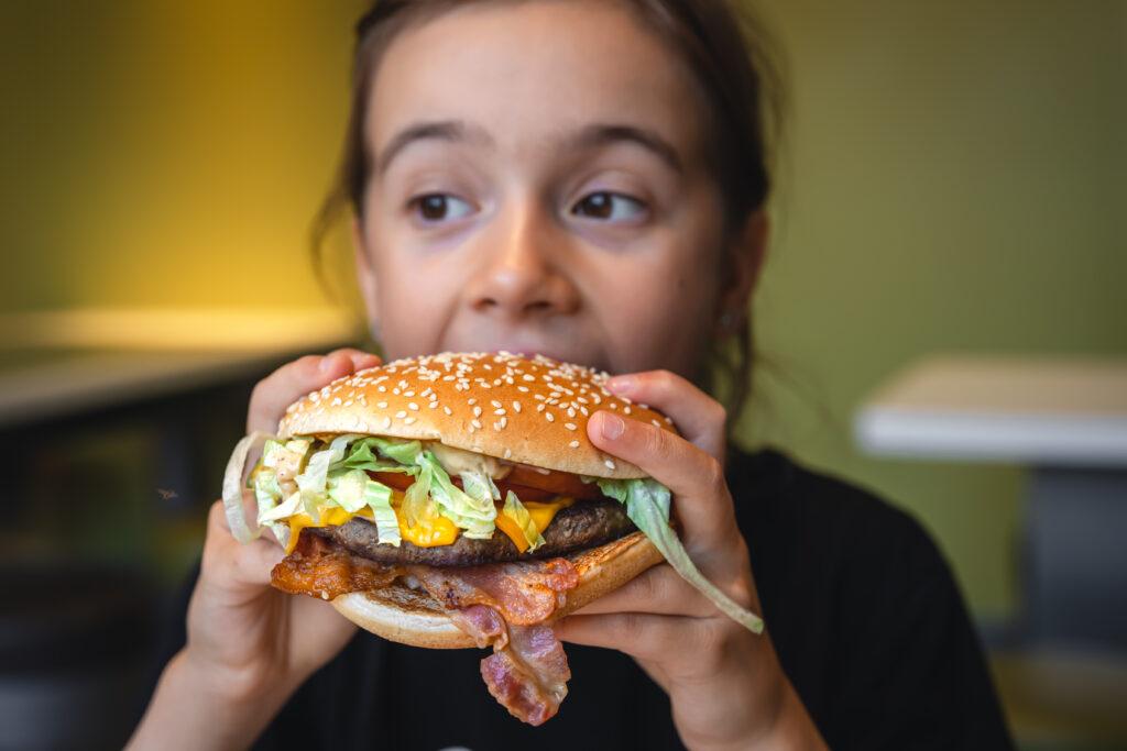 Obesidade infantil: saiba como prevenir o excesso de peso em crianças e adolescentes