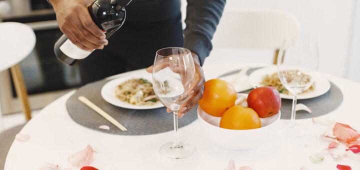 Dia dos Namorados: surpreenda com um jantar romântico feito a dois