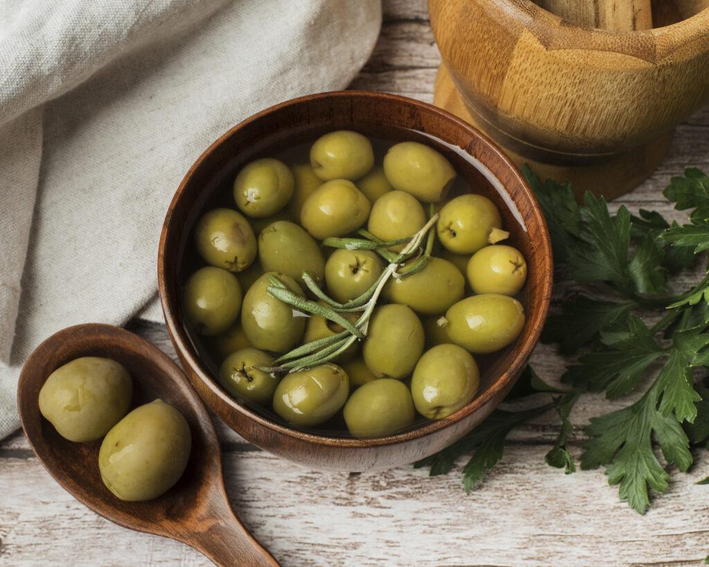 Conheça os benefícios das azeitonas para uma alimentação equilibrada