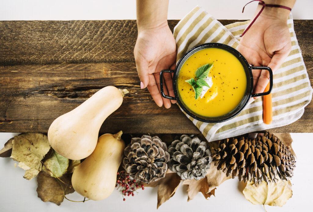 Dicas para manter uma alimentação saudável durante temperaturas mais frias