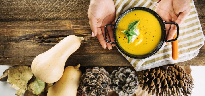 Dicas para manter uma alimentação saudável durante temperaturas mais frias 