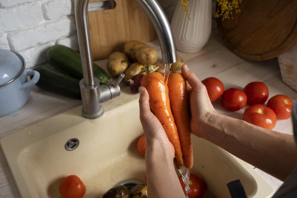 Segurança dos alimentos: saiba como cuidar das refeições e prevenir de doenças