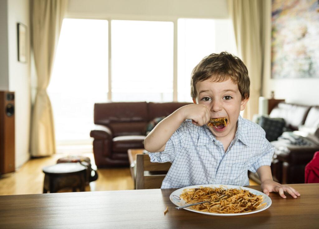 Aprenda dicas para mudar a relação do seu filho com a alimentação