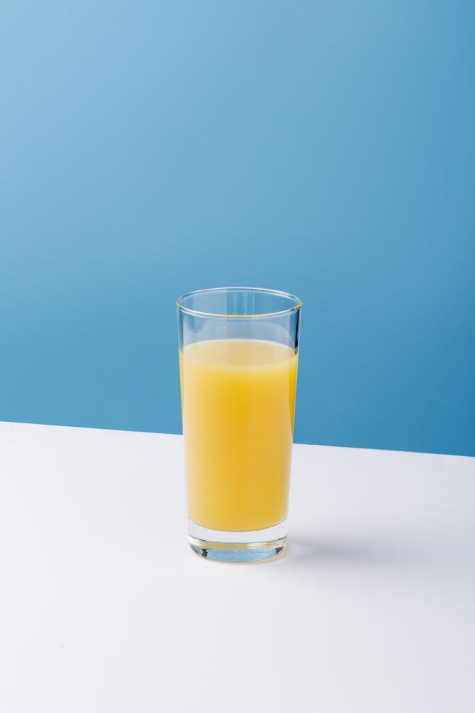 Sucos 100% fruta: como eles podem contribuir para a imunidade durante o inverno?