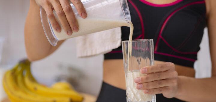 Leite em alta: aliado da saciedade e da saúde muscular no emagrecimento