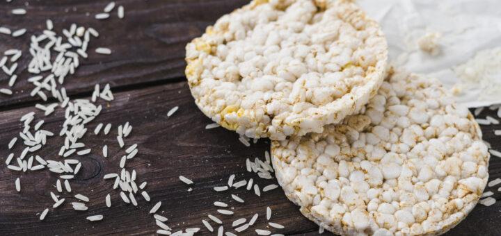 Biscoitos de Arroz: crocância, sabor e leveza para qualquer momento do dia