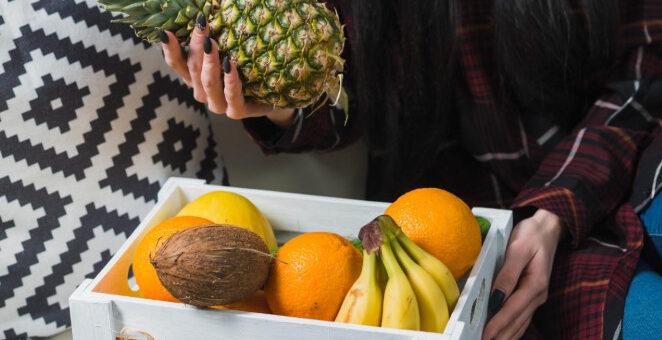 Fruteira ou geladeira? Descubra o segredo para ter frutas sempre fresquinhas 