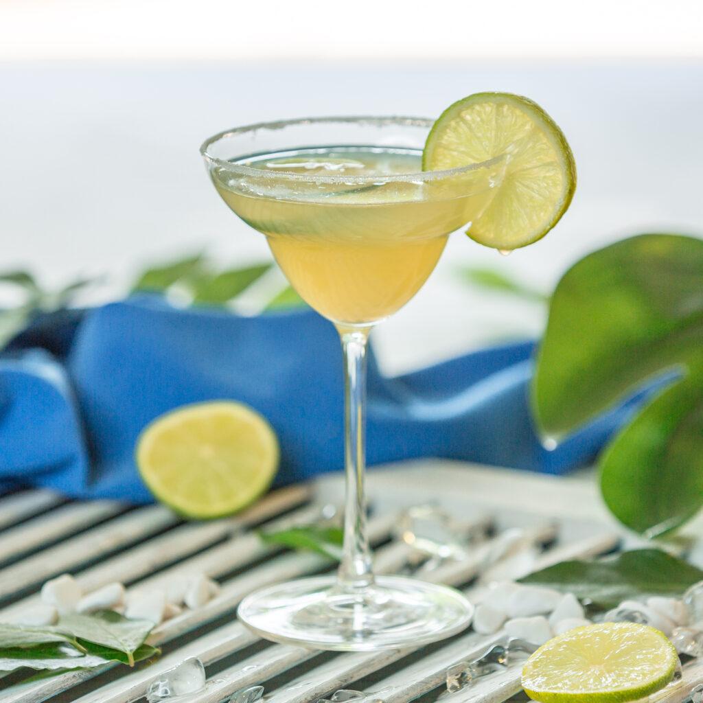Limoncello Tonic