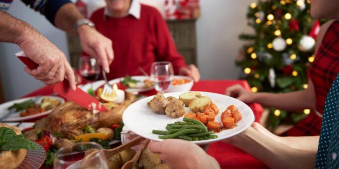 7 dicas de como montar uma ceia de Natal econômica sem abrir mão do sabor e da tradição 