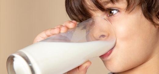Leite sem lactose é nutritivo?