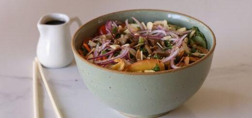 Dia Mundial Sem Carne: aprenda a preparar um poke vegano leve e nutritivo