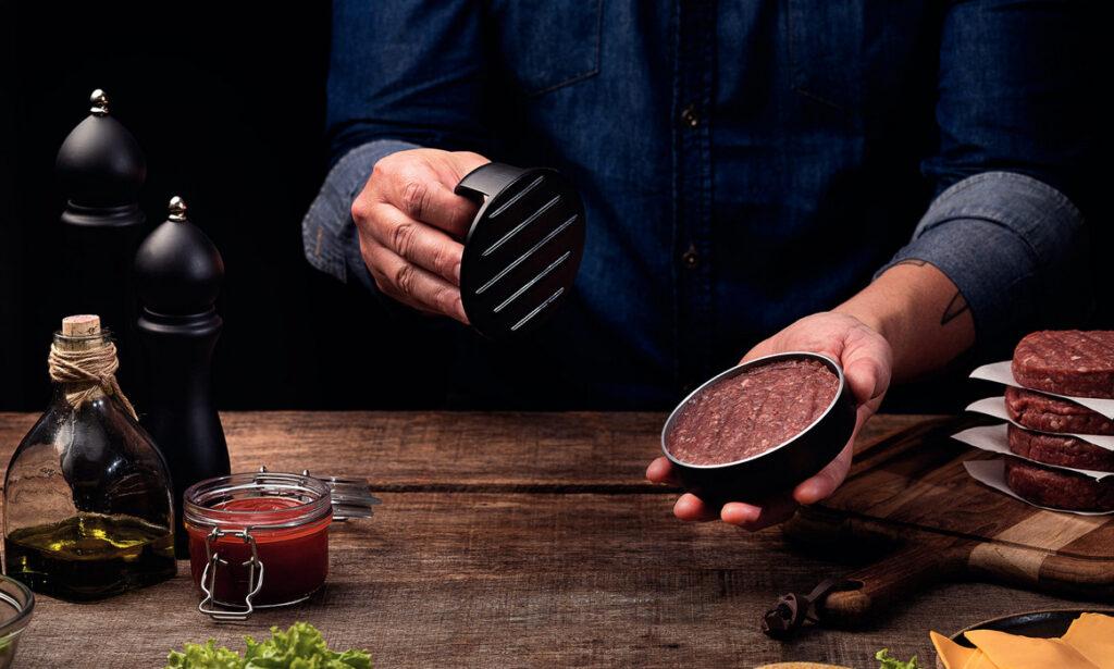Como preparar o hambúrguer perfeito em casa