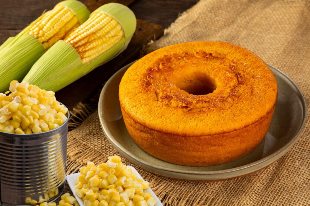 Estrela das festas juninas, milho em lata é nutritivo e rende deliciosos pratos doces e salgados