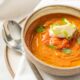 Sopa, creme e caldo: chef Manu Buffara explica as diferenças entre os preparos