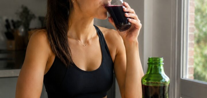 Suco de uva volta ao debate nutricional: quando faz sentido consumir?