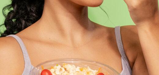 Saladas completas ganham espaço como refeição principal na rotina dos brasileiros