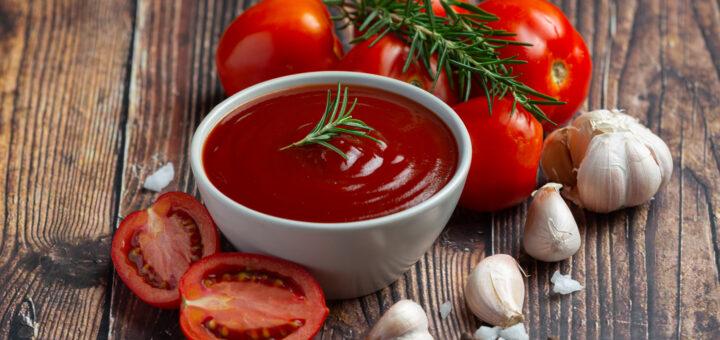 Molho pronto ou artesanal? 6 dicas para deixar o preparo mais saboroso em casa