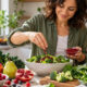 6 frutas e verduras que merecem espaço no seu prato — e por quê