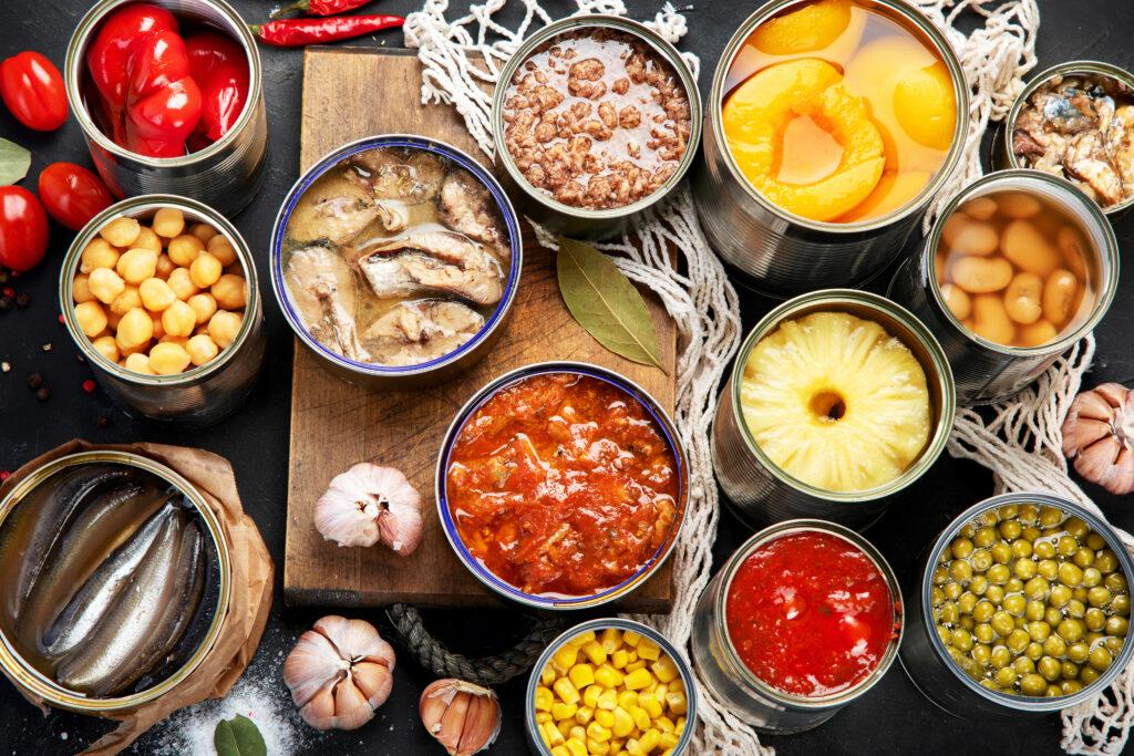 Latas de aço ajudam a garantir segurança de alimentos em situações de emergência