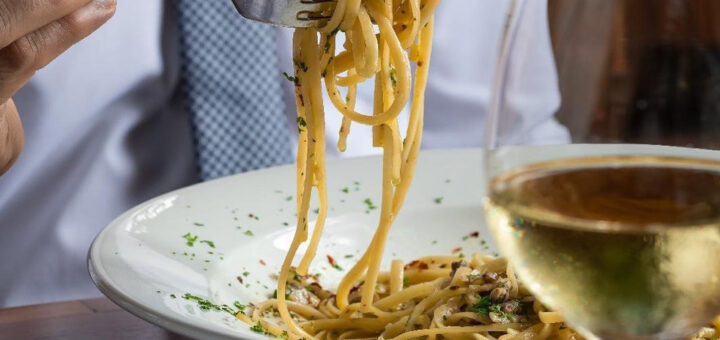 Macarrão: cozinheiro ensina a combinar massas e molhos como na tradição italiana