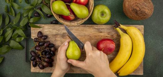 Superfrutas existem? O que as frutas da moda têm que as brasileiras também oferecem